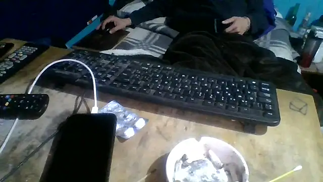 malekon76 online show from May 29, 2:49 pm