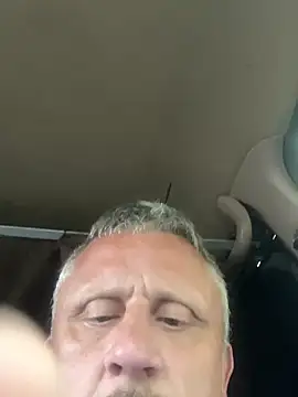 prekumstud online show from June 17, 1:35 pm
