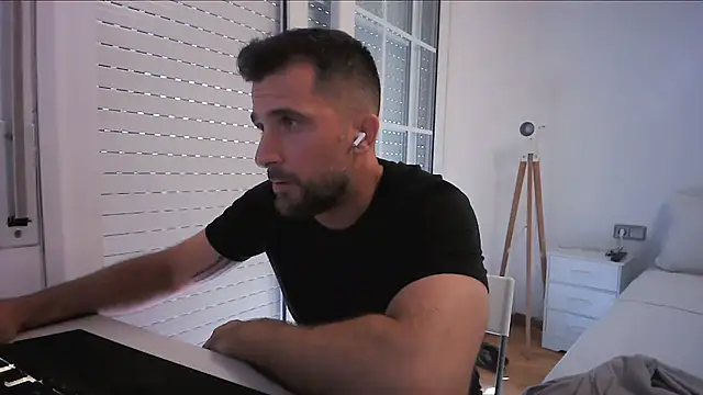 alex877x online show from July 5, 5:20 pm
