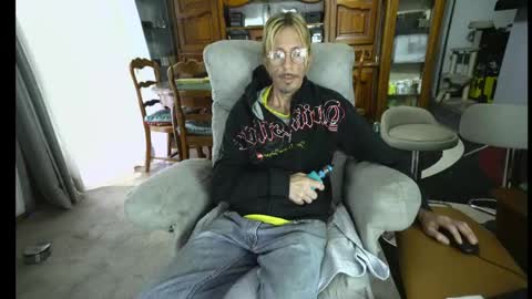 jeff online show from April 13, 8:15 am