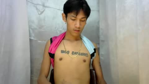 Snapshot of 0cir_asiansatisfy chatting on February 10, 11:57 am RICK online show from February 10, 11:57 am