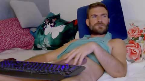 10in_deluxe online show from September 26, 5:49 am