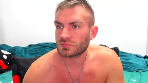 10in_deluxe online show from December 22, 7:31 pm