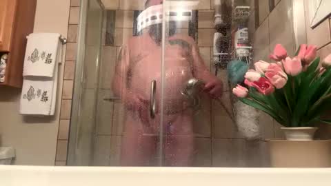 12sil online show from March 5, 1:40 pm