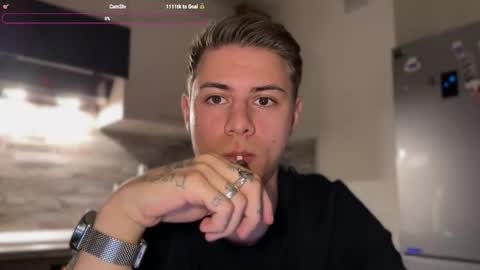 Lance online show from October 21, 5:16 pm