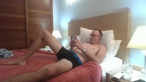 Snapshot of 1896pow chatting on February 22, 2:28 am Justin186 online show from February 22, 2:28 am