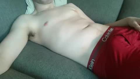 18chillin online show from December 1, 9:29 pm