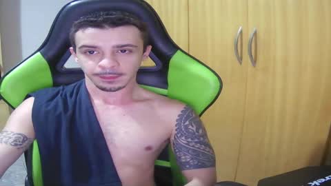 1good_vibes1 online show from March 31, 5:20 am