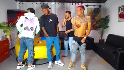 pushman online show from November 15, 1:57 pm