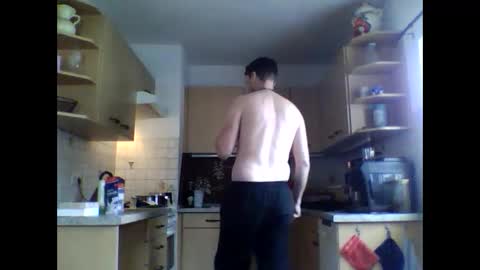 20x5cmgermanlongdong online show from February 15, 9:40 am