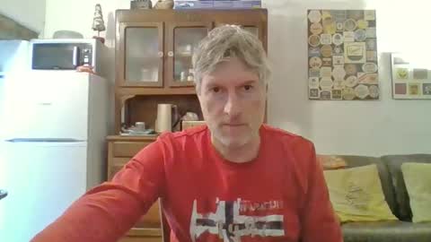 22esserre online show from January 15, 12:20 pm