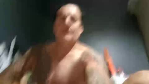 Snapshot of 23player chatting on January 19, 10:28 pm 23player online show from January 19, 10:28 pm