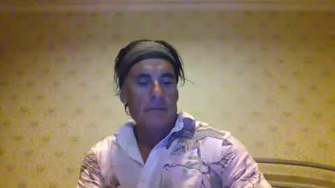 Snapshot of 23player chatting on March 6, 9:58 am 23player online show from March 6, 9:58 am