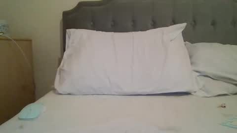 420feetloverr420 online show from February 22, 10:05 am