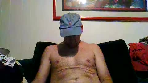 4nuf online show from October 22, 8:56 pm