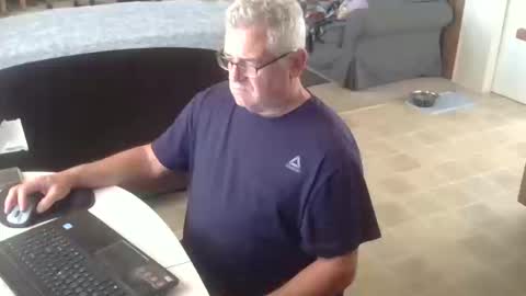 Joe online show from October 12, 3:39 pm