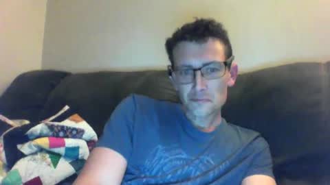 jboydawgie online show from April 16, 10:04 am