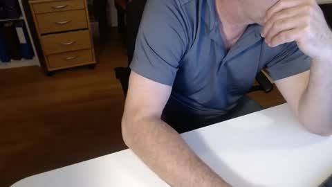 69pifpaf online show from December 17, 7:37 am