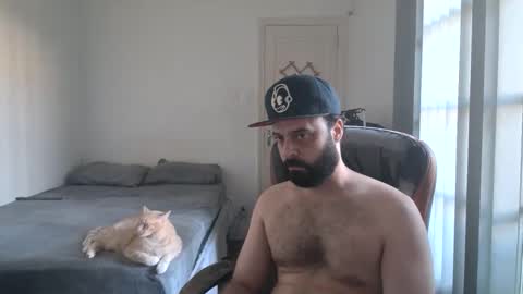 88chased online show from November 28, 8:00 pm