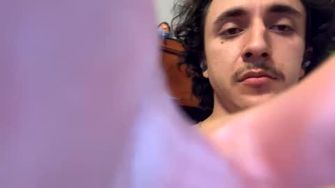 Snapshot of 8inchandres chatting on January 21, 9:17 am Andy online show from January 21, 9:17 am