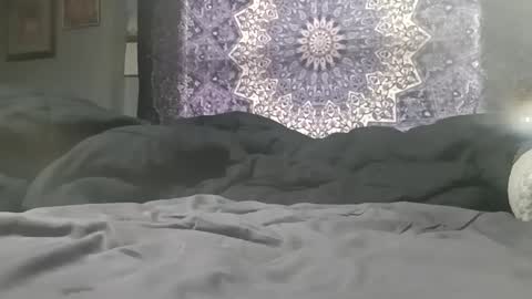 8intenn online show from March 3, 4:19 pm