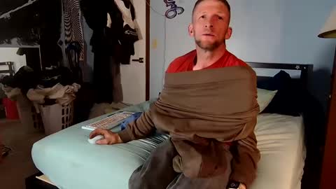 8over6 online show from February 18, 1:43 am