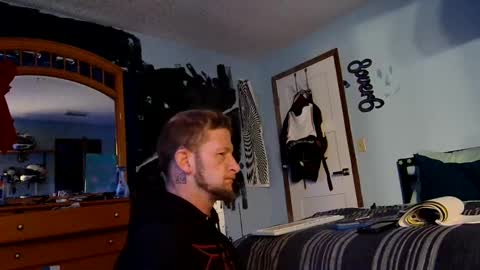 8over6 online show from January 12, 10:22 pm