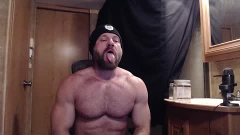 9 fat inches online show from March 10, 3:12 am