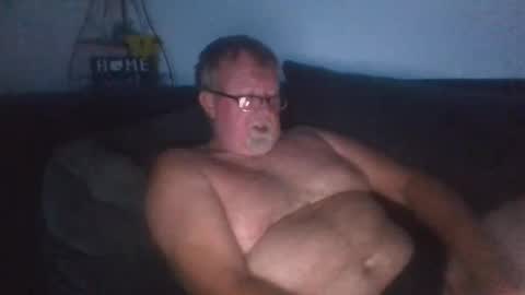 9gecko696969 online show from September 23, 4:34 am