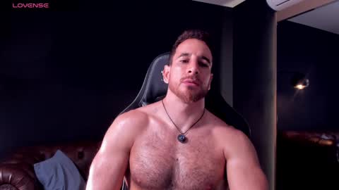 _adamcoper_ online show from April 21, 2:51 am