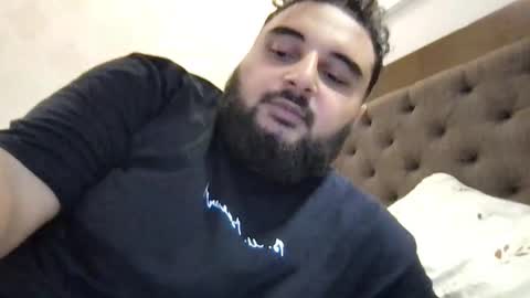 Alan online show from April 4, 8:11 am