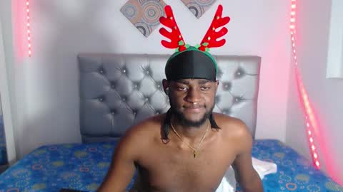 Andrew online show from December 5, 7:10 pm