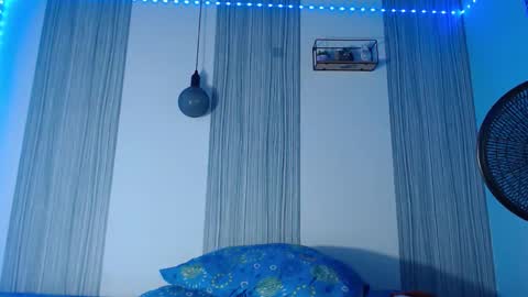 Andrew online show from February 8, 3:56 am