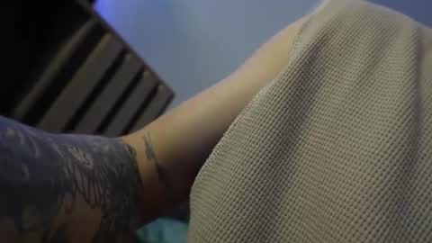 B L A K E online show from March 2, 1:16 am