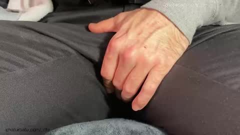 Chris online show from February 1, 11:03 pm