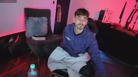 delacruz online show from April 11, 8:29 am