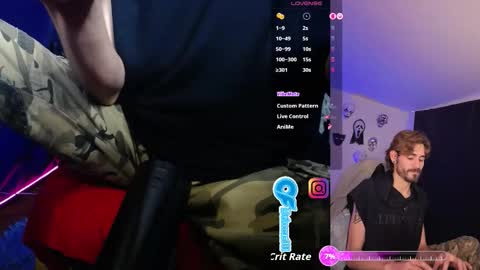 delacruz online show from November 17, 4:26 am