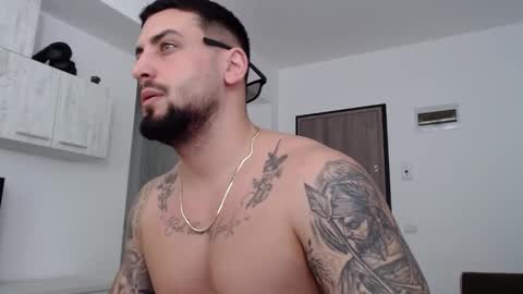 Dylan online show from December 12, 8:36 am