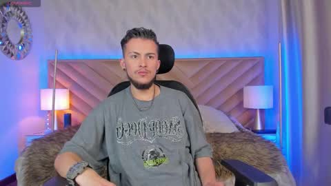 Mathews online show from February 1, 2:21 am