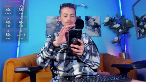 Mathews online show from January 4, 4:33 am