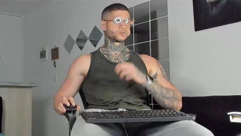 jeison online show from February 20, 5:01 am