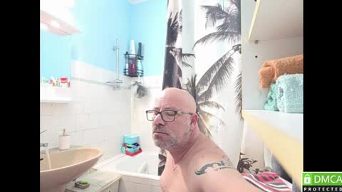 Joker online show from April 17, 1:52 am