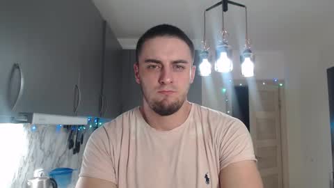 Joni online show from January 3, 9:04 am