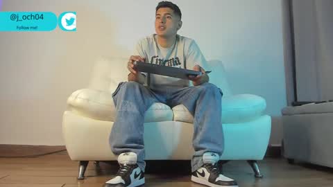 Snapshot of _juanes__ chatting on January 17, 1:57 am _juanes__ online show from January 17, 1:57 am