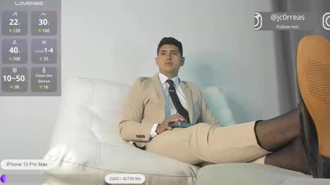 Snapshot of _juanes__ chatting on March 12, 3:46 am _juanes__ online show from March 12, 3:46 am