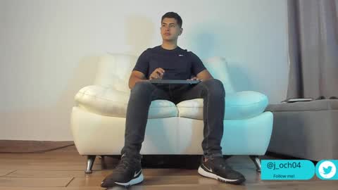 Snapshot of _juanes__ chatting on January 12, 8:14 pm _juanes__ online show from January 12, 8:14 pm