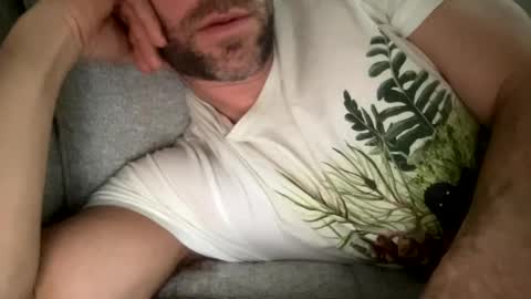Snapshot of _lululeo_ chatting on February 8, 9:15 pm _lululeo_ online show from February 8, 9:15 pm