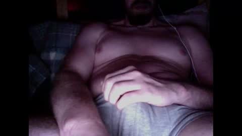 Snapshot of _maverick1985_ chatting on December 31, 1:15 am _maverick1985_ online show from December 31, 1:15 am