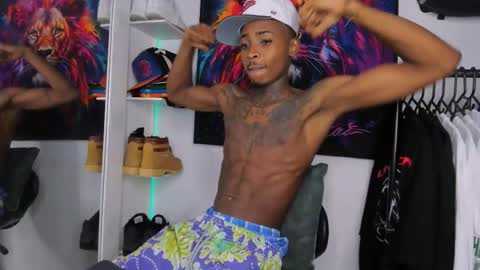 Kevin  online show from January 17, 2:03 am