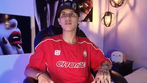 wav online show from November 2, 5:55 am